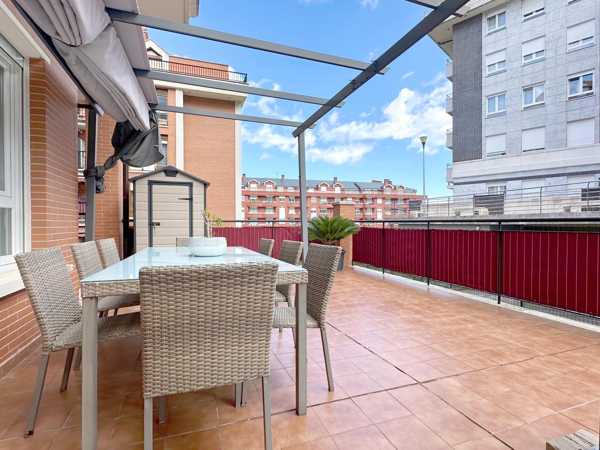 Appartement Apartamento Con Gran Terraza En El Centro à Castro Urdiales Extérieur photo